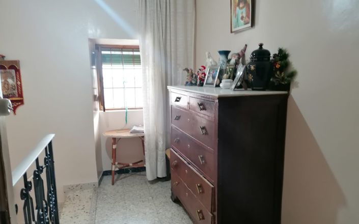 Image No.25-Maison de 4 chambres à vendre à Rute