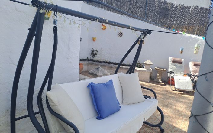 Image No.14-4 Bed House for sale