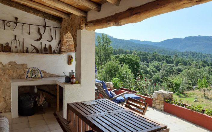 Image No.15-6 Bed House for sale