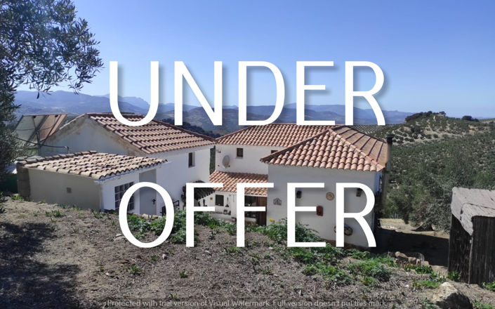 Image No.1-3 Bed House for sale