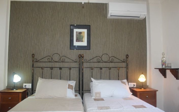 Image No.11-4 Bed House for sale