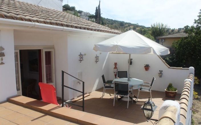 Image No.21-4 Bed House for sale