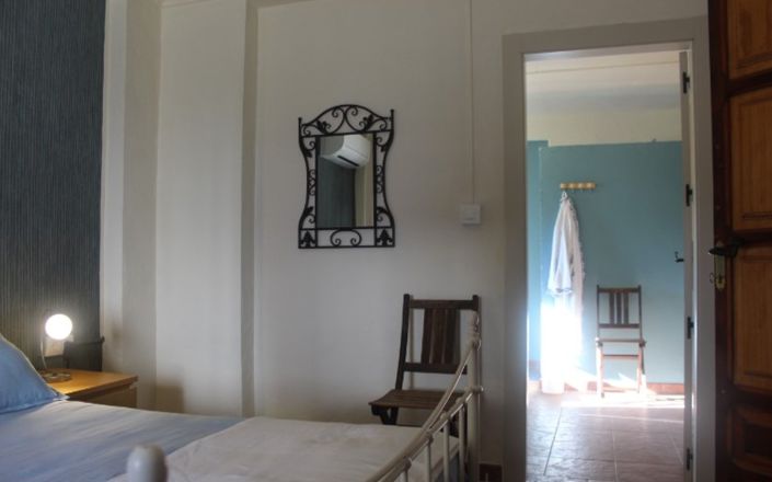 Image No.5-4 Bed House for sale