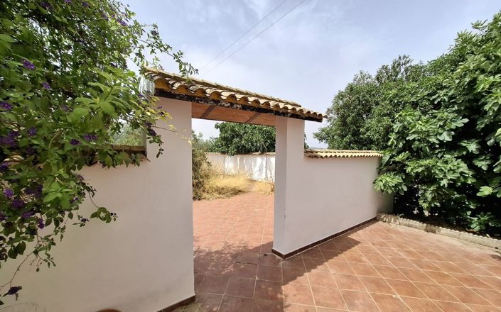 Image No.38-4 Bed House for sale