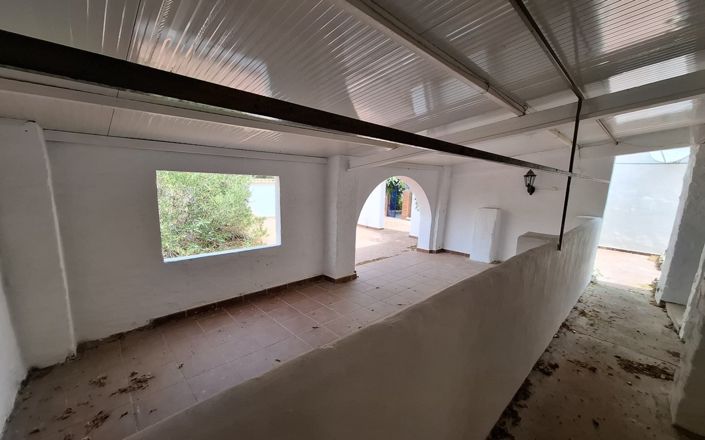 Image No.46-4 Bed House for sale