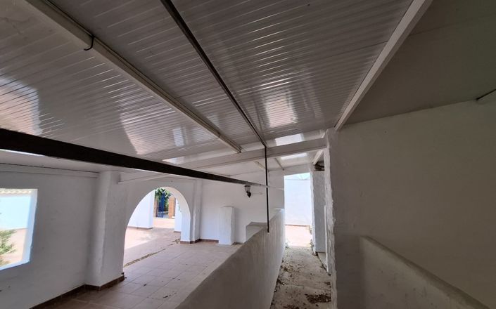 Image No.48-4 Bed House for sale