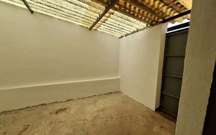 Image No.50-4 Bed House for sale