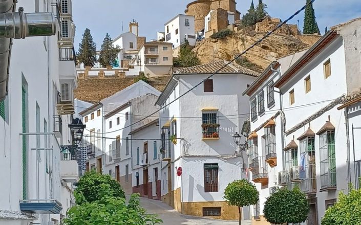 Image No.2-Maison de 4 chambres à vendre à Iznájar