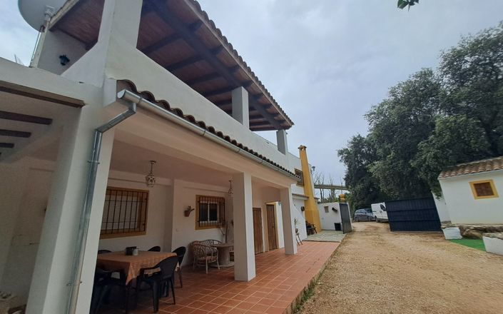 Image No.34-5 Bed House for sale