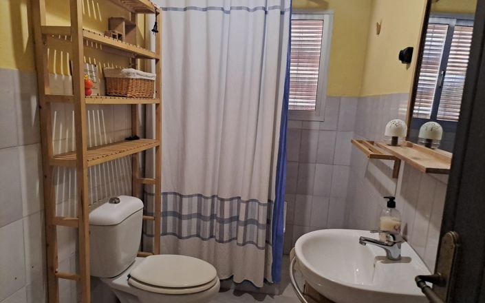 Image No.41-5 Bed House for sale