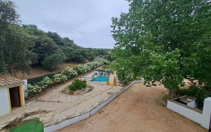 Image No.43-5 Bed House for sale