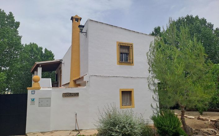 Image No.55-5 Bed House for sale