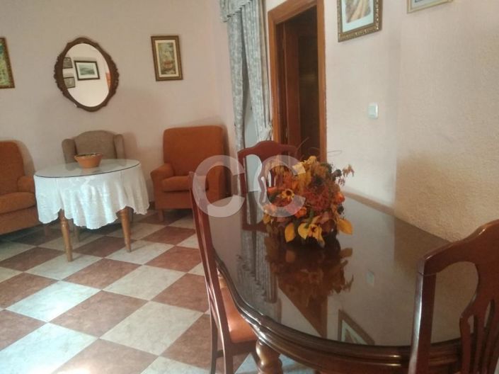 Image No.5-Maison de 4 chambres à vendre à Rute