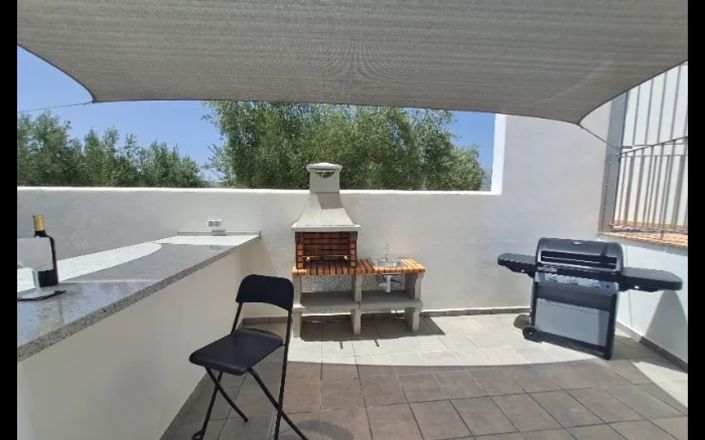 Image No.27-4 Bed House for sale