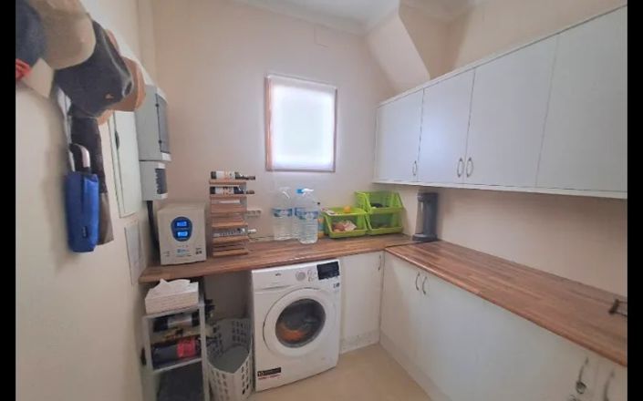 Image No.47-4 Bed House for sale