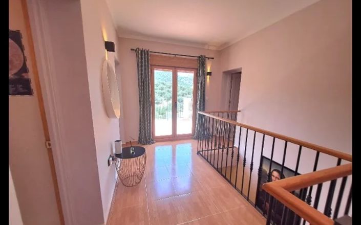 Image No.53-4 Bed House for sale