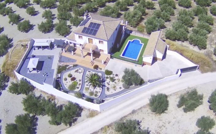 Image No.79-4 Bed House for sale