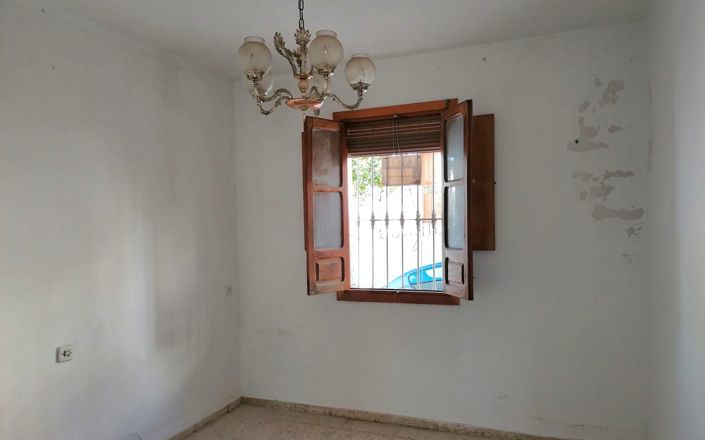 Image No.7-Maison de 5 chambres à vendre à Rute