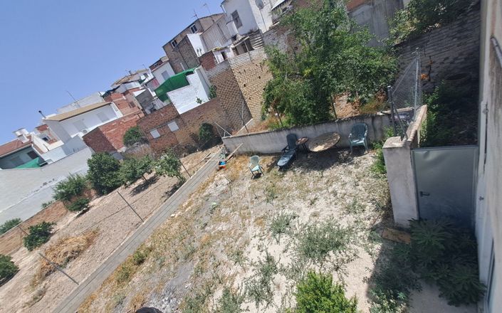 Image No.25-5 Bed House for sale