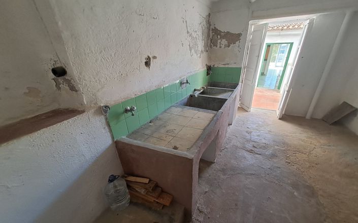 Image No.27-3 Bed House for sale