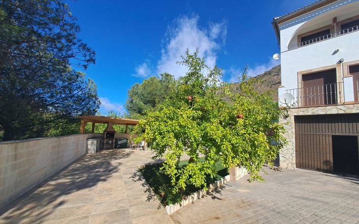 Image No.11-Maison de 4 chambres à vendre à Iznájar