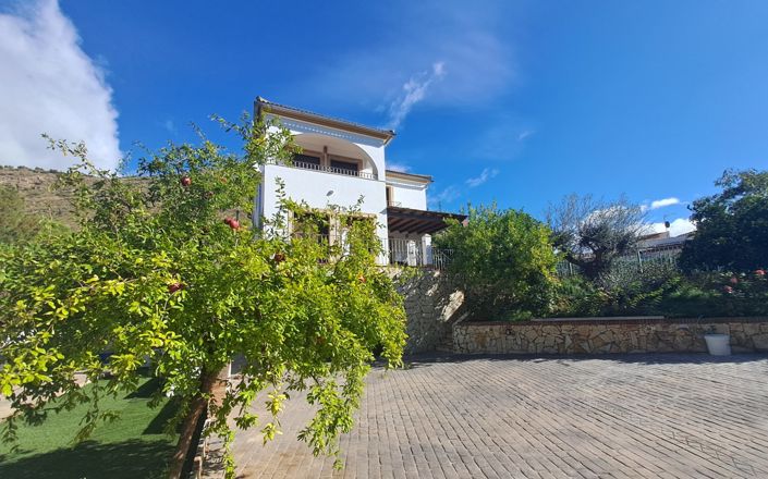 Image No.12-Maison de 4 chambres à vendre à Iznájar