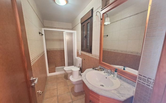 Image No.16-Maison de 4 chambres à vendre à Iznájar