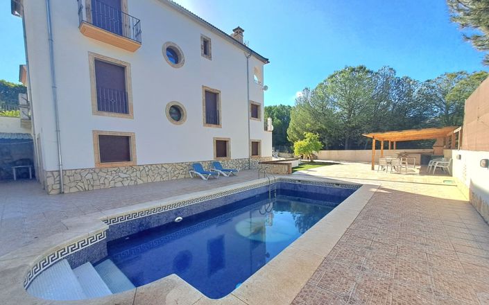 Image No.4-Maison de 4 chambres à vendre à Iznájar