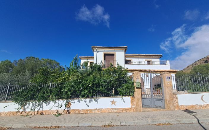 Image No.45-Maison de 4 chambres à vendre à Iznájar