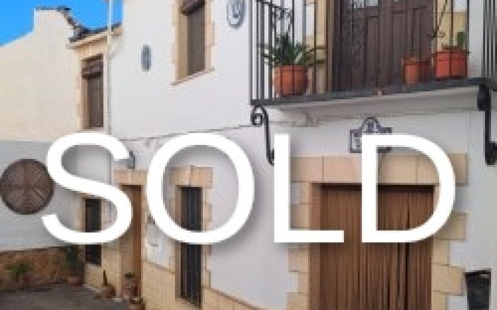 Image No.1-5 Bed House for sale