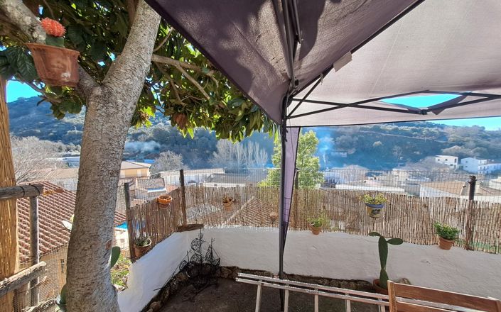 Image No.24-5 Bed House for sale