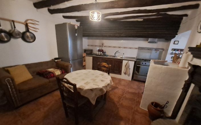 Image No.35-5 Bed House for sale