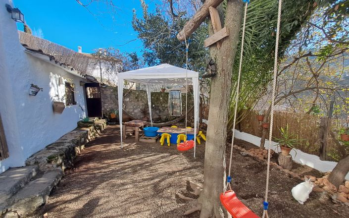 Image No.36-5 Bed House for sale