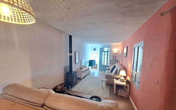 Image No.11-3 Bed House for sale