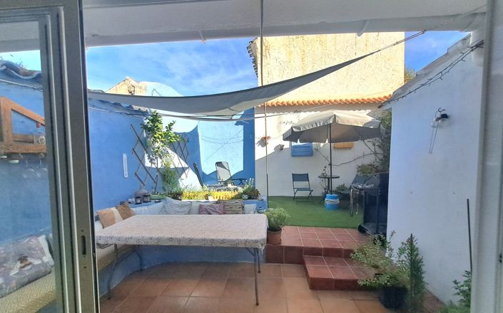 Image No.12-3 Bed House for sale