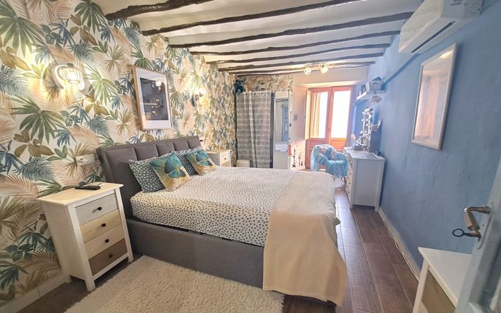 Image No.39-3 Bed House for sale