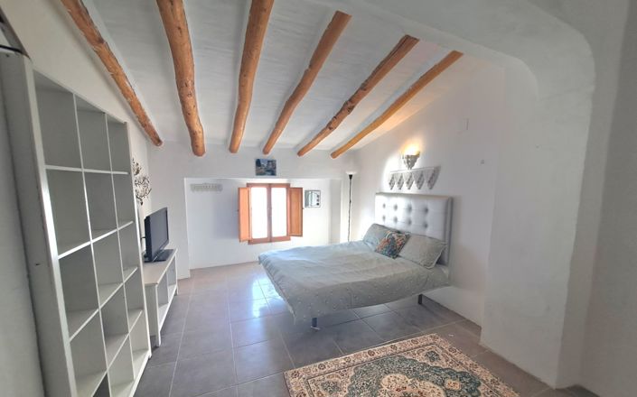 Image No.43-3 Bed House for sale