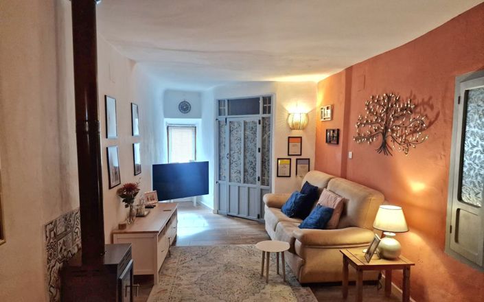 Image No.5-3 Bed House for sale