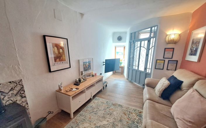 Image No.6-3 Bed House for sale