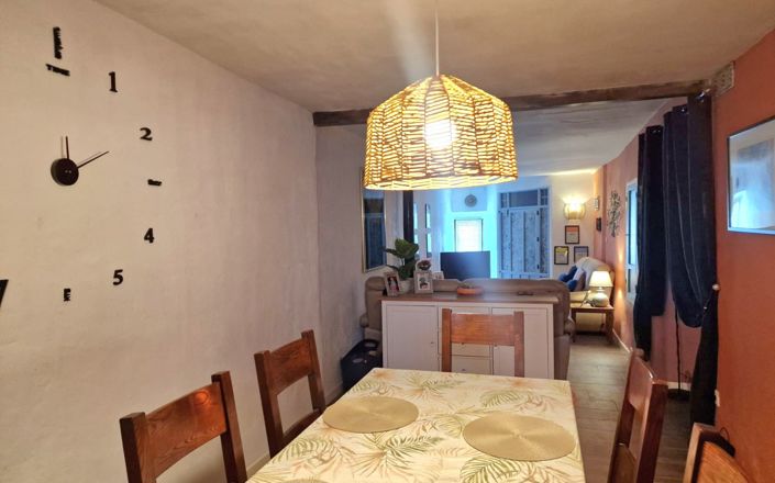 Image No.7-3 Bed House for sale