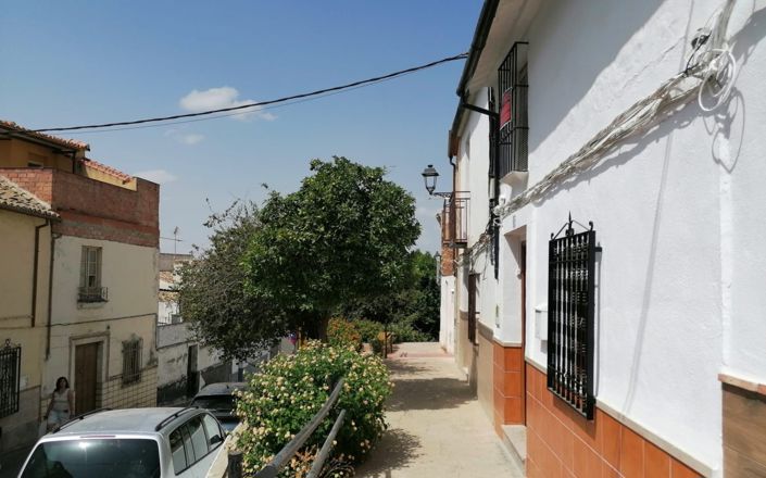 Image No.29-3 Bed House for sale