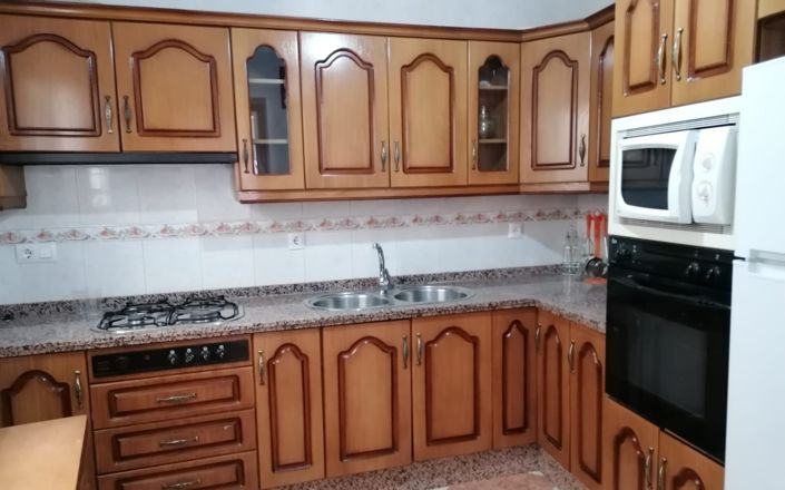 Image No.9-3 Bed House for sale