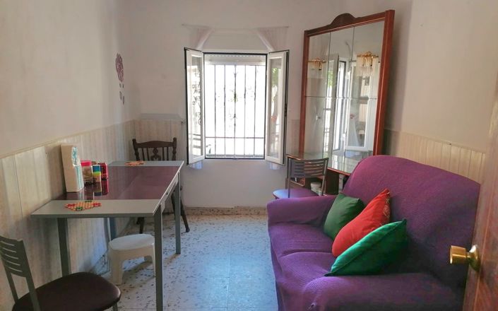 Image No.5-4 Bed House for sale