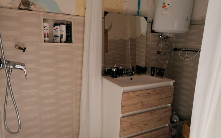 Image No.9-4 Bed House for sale