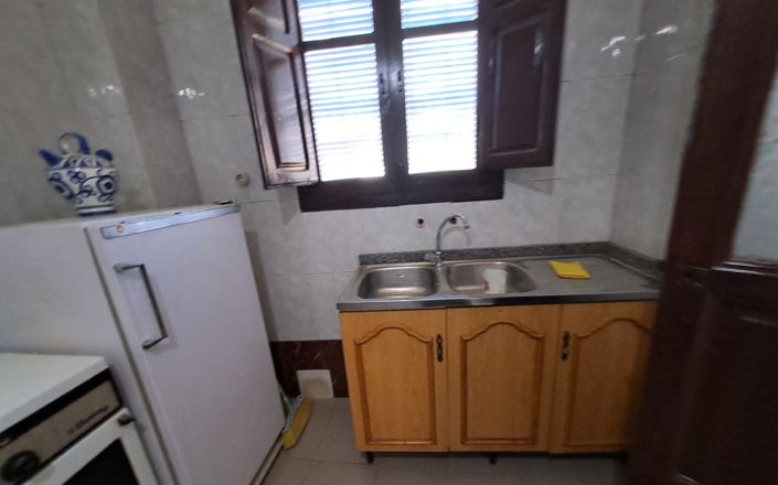 Image No.11-4 Bed House for sale