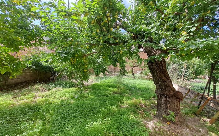 Image No.24-4 Bed House for sale