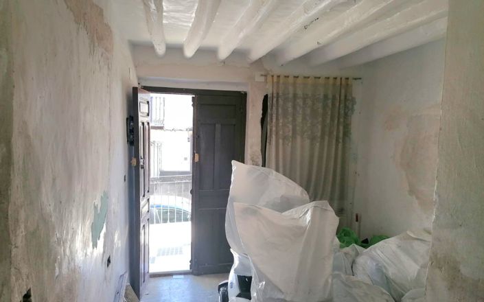 Image No.3-2 Bed House for sale