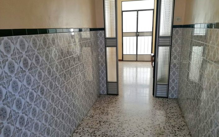 Image No.2-3 Bed House for sale