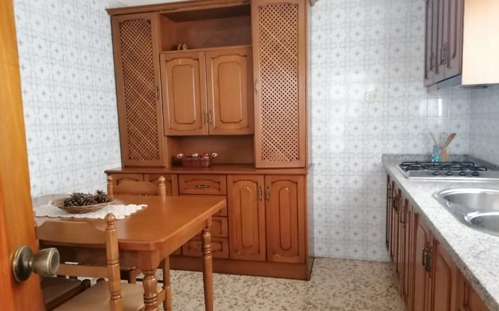 Image No.8-3 Bed House for sale