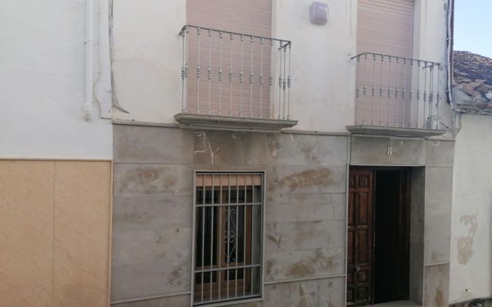 Image No.1-Maison de 6 chambres à vendre à Iznájar